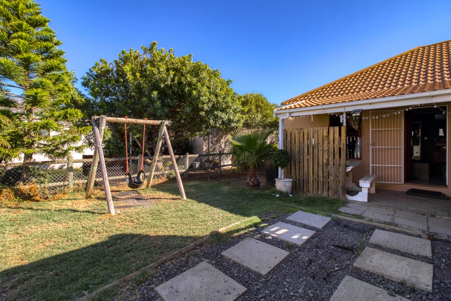 2 Bedroom Property for Sale in Fairview Golf Estate Western Cape